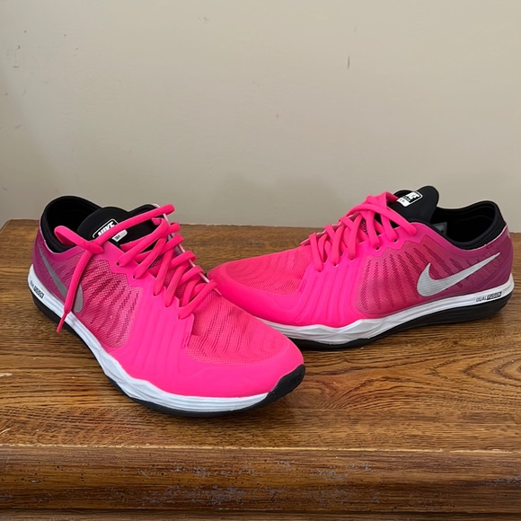 Nike Shoes - Ladies Nike training shoes